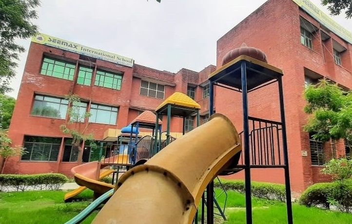 Agra School